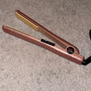 NWOT Chi Rose Gold Flat Iron